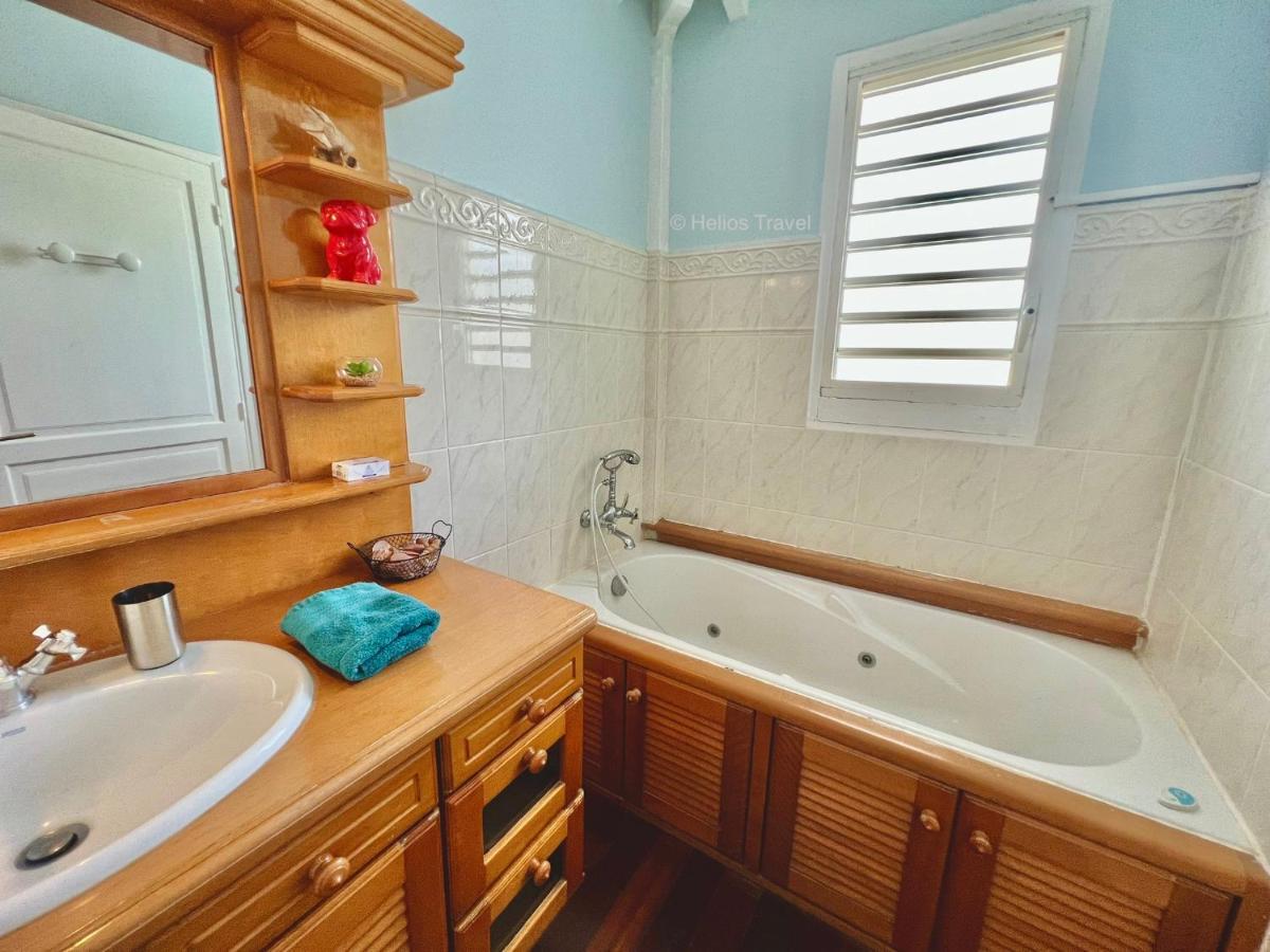 Villa Sisley, 2 Chambres, Piscine Privee, Plage A 100 M Sainte-Rose Εξωτερικό φωτογραφία